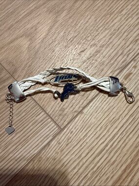 Detroit Lions White Braided Charm Bracelet